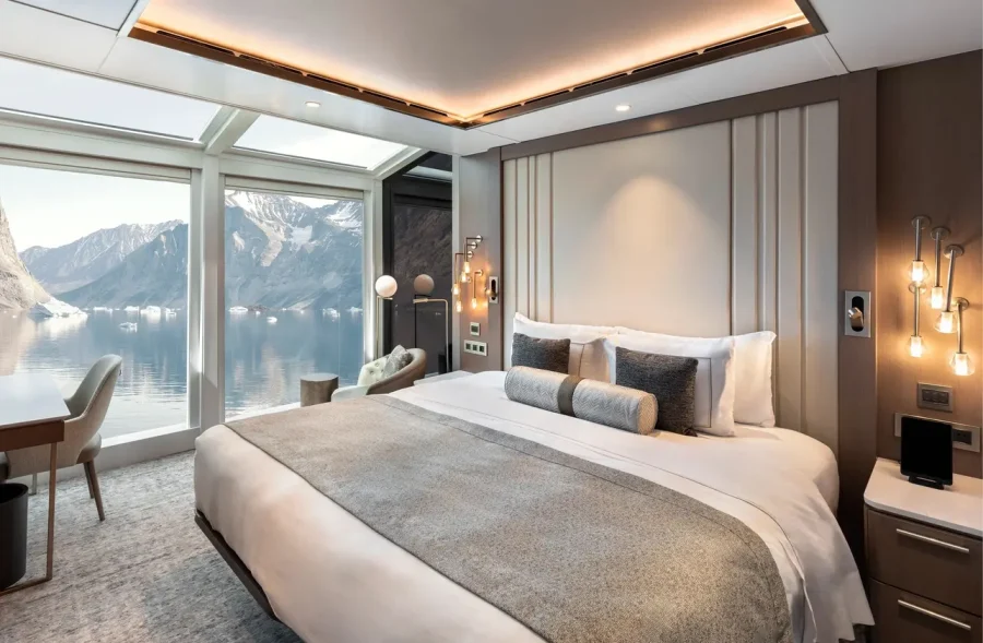 Silver Endeavour - Master Suite